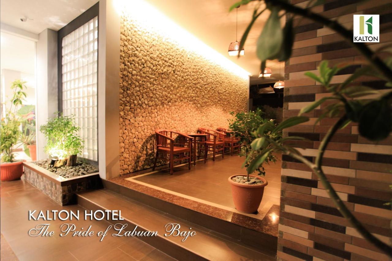 Kalton Hotel Лабуан-Бахо Экстерьер фото