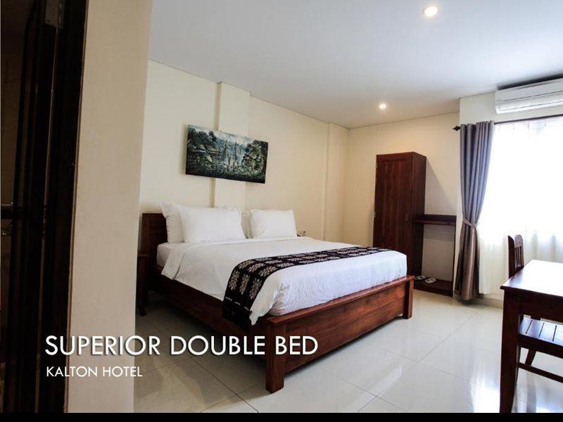 Kalton Hotel Лабуан-Бахо Экстерьер фото
